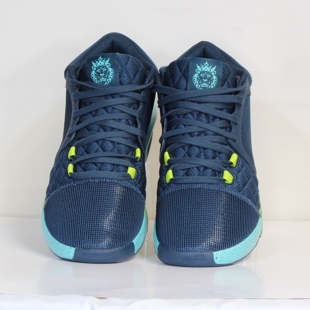 Nke Lebron Witness 8 Navy Cyber Green Frost Basketball Shoe NWT - Picture 2 of 10